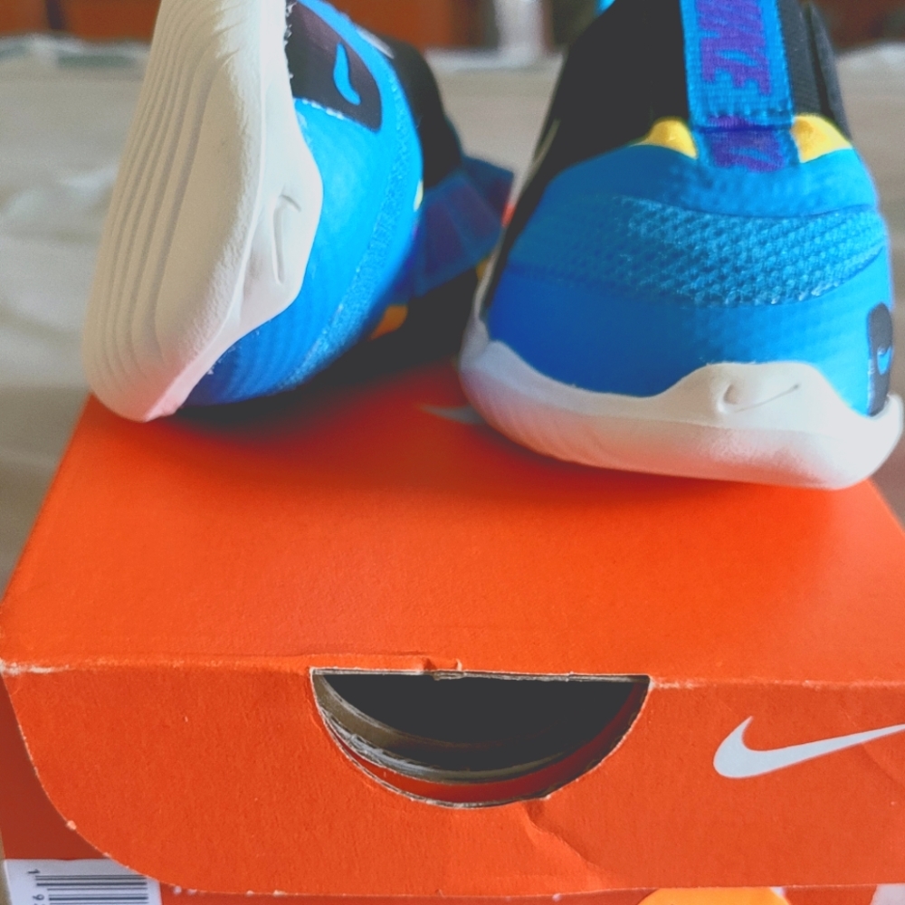 Nike Flex 4C